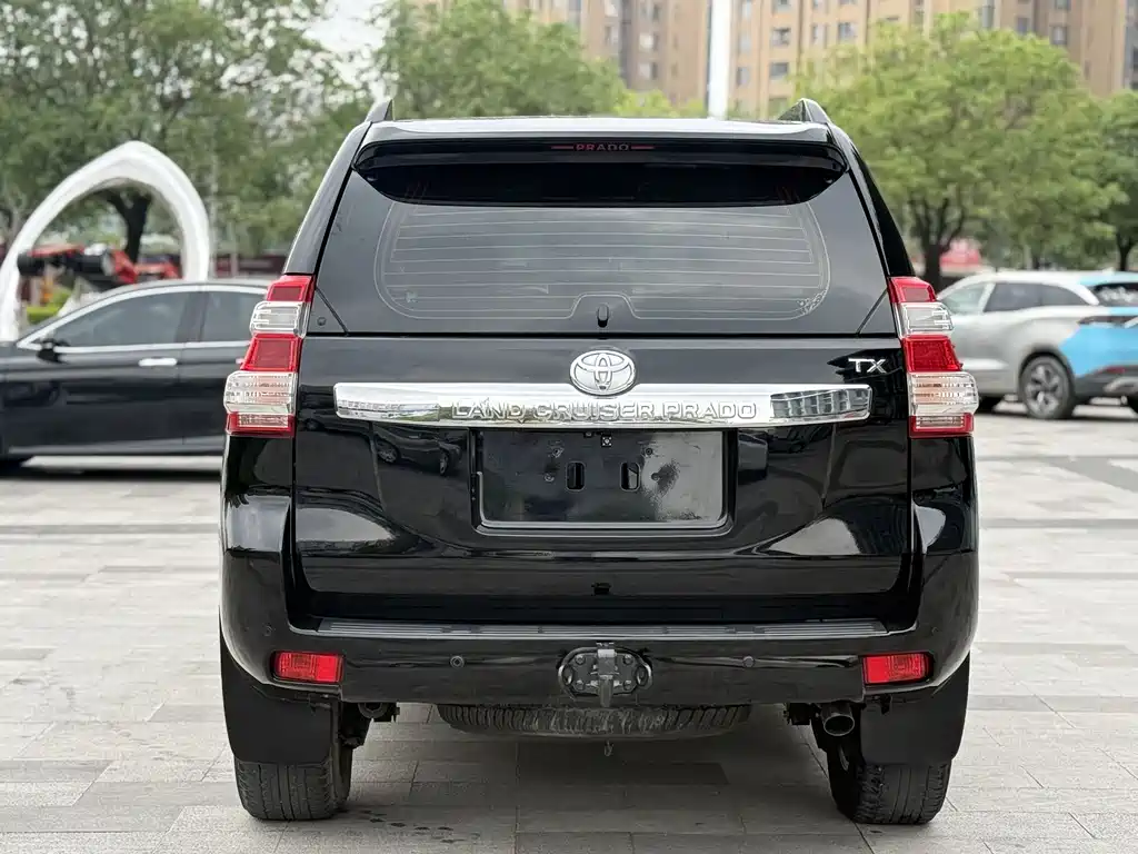 Toyota Land Cruiser Prado 2014 4.0L AT TX-L NAVI