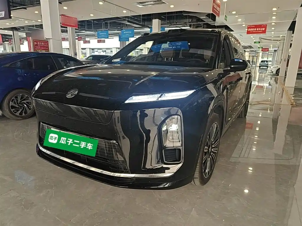 NIO ES8 2026 мест Executive Luxury