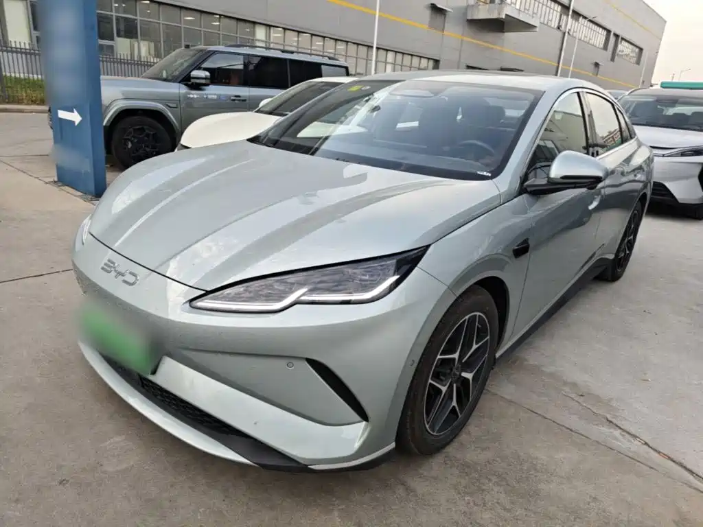 BYD Seal 06 — миниатюра 2