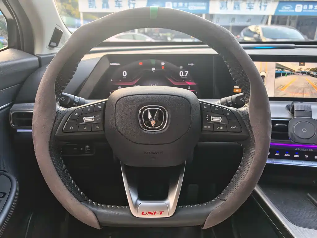 Changan UNI-T — миниатюра 18