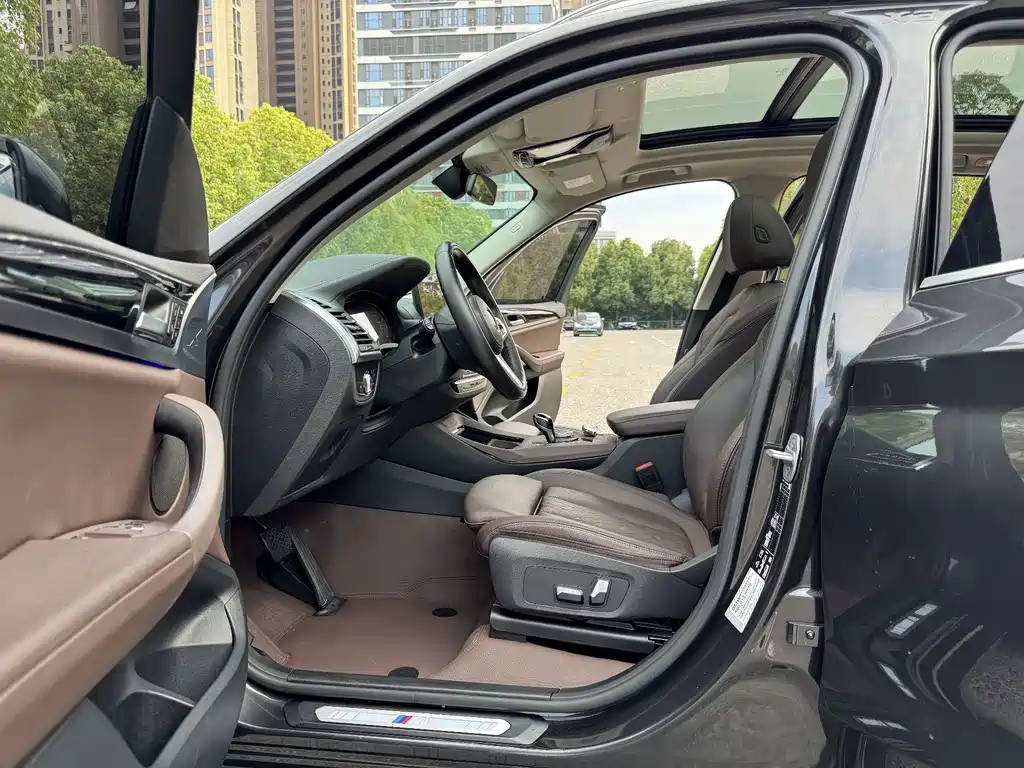 BMW X3 — миниатюра 14
