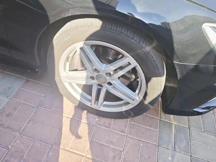 Audi A6L — миниатюра 6