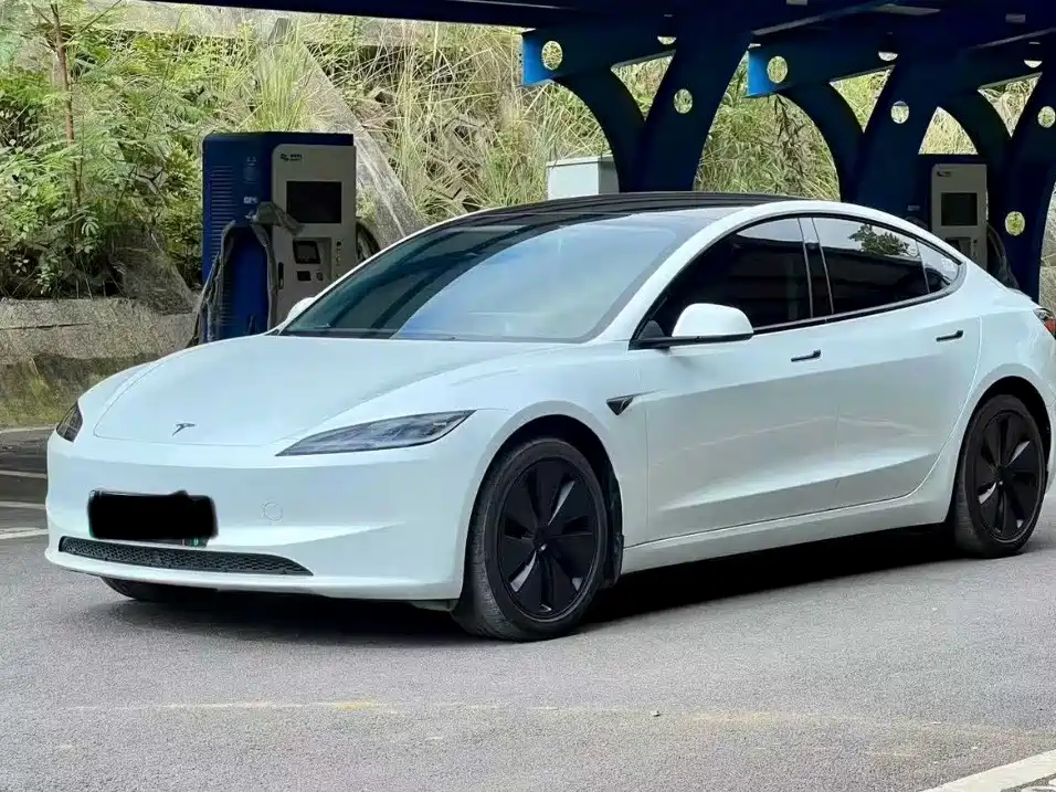 Tesla Model 3 — фотографии объявления, Фото 14