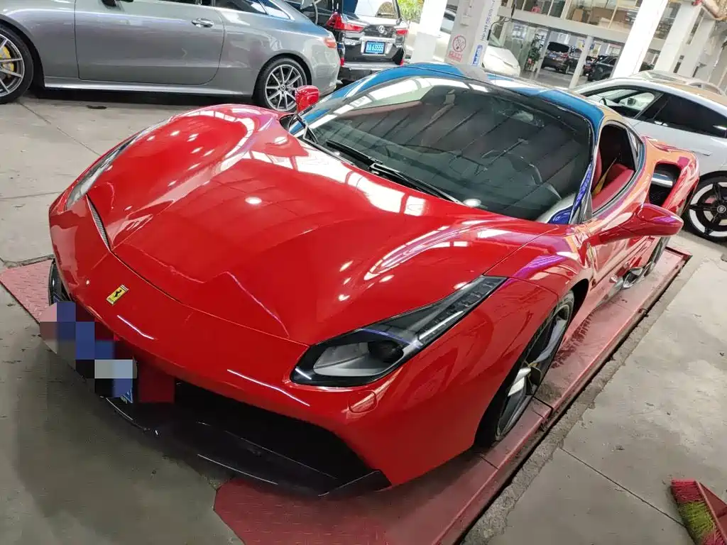 Купить Ferrari 488