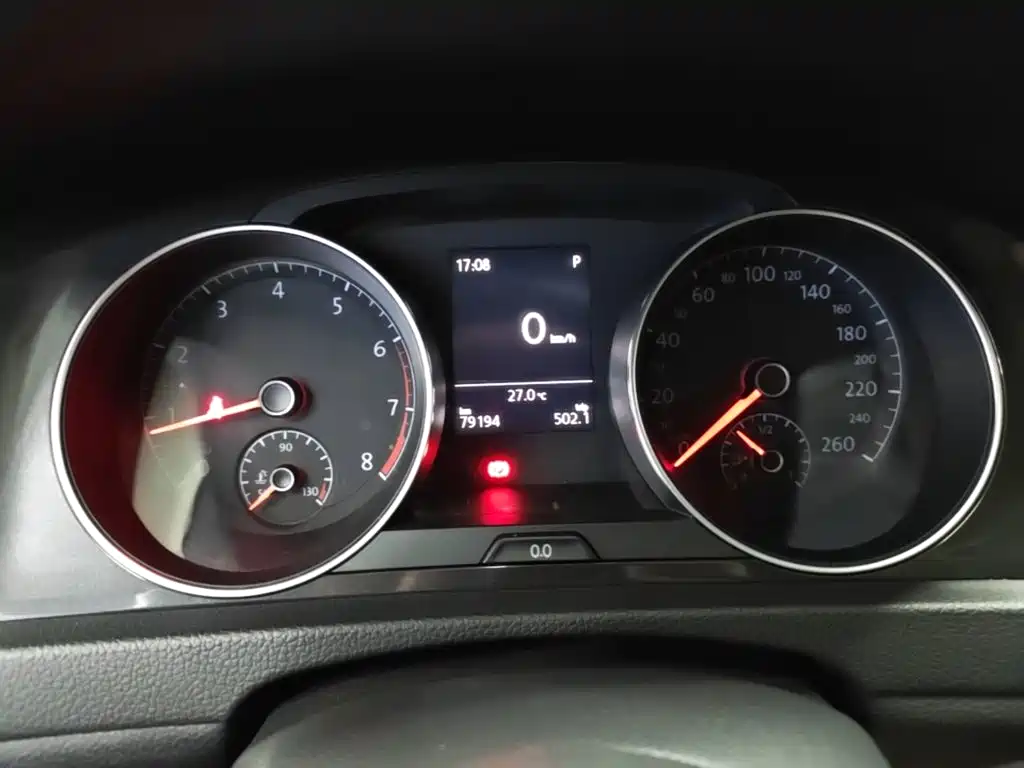Volkswagen Golf — миниатюра 12