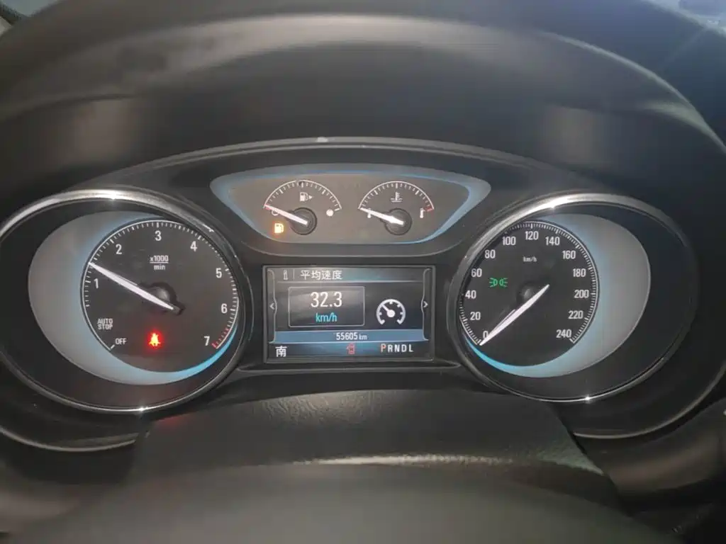 Buick Envision Plus — миниатюра 12