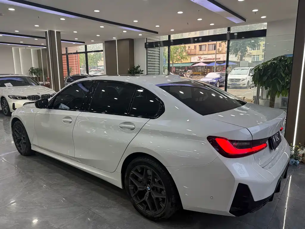 BMW 3 Series 3 2024 330Li M Sport