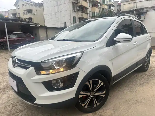 2019 BAIC Senova X25