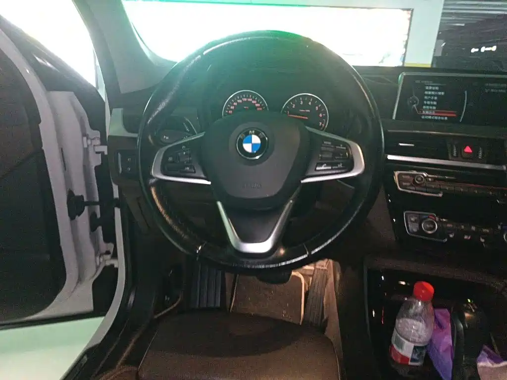 BMW X1 — миниатюра 6