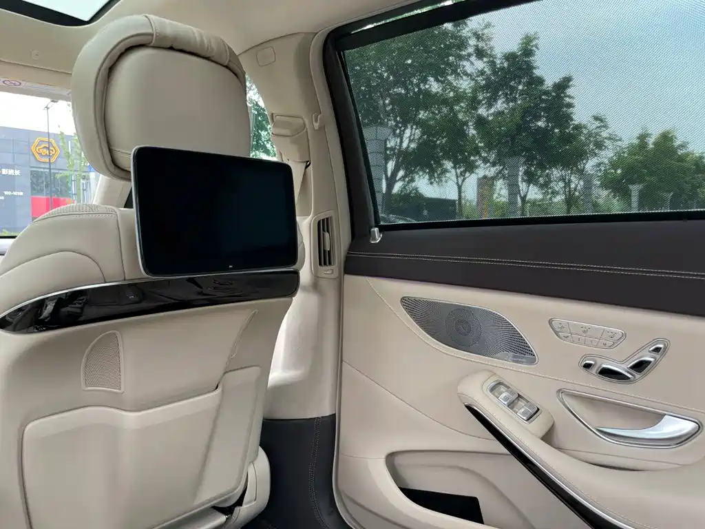 Mercedes-Benz S-Class — миниатюра 15