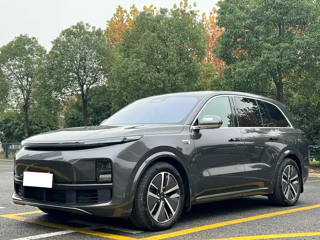 Li Auto Li L8 2024