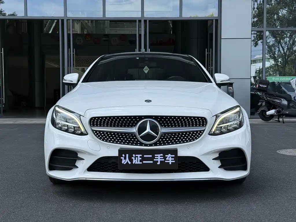 Mercedes-Benz C-Class (Import) — миниатюра 2