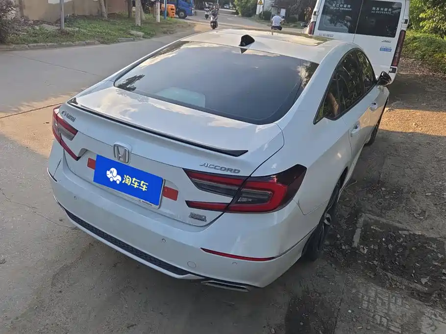 Honda Accord — миниатюра 3