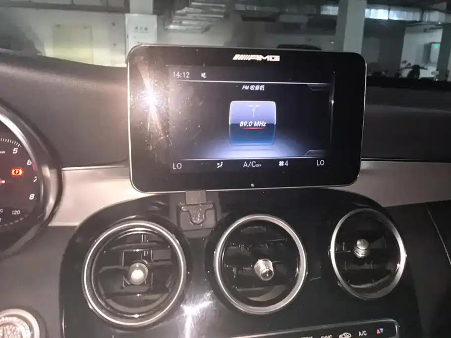 Mercedes-Benz C-Class — миниатюра 13