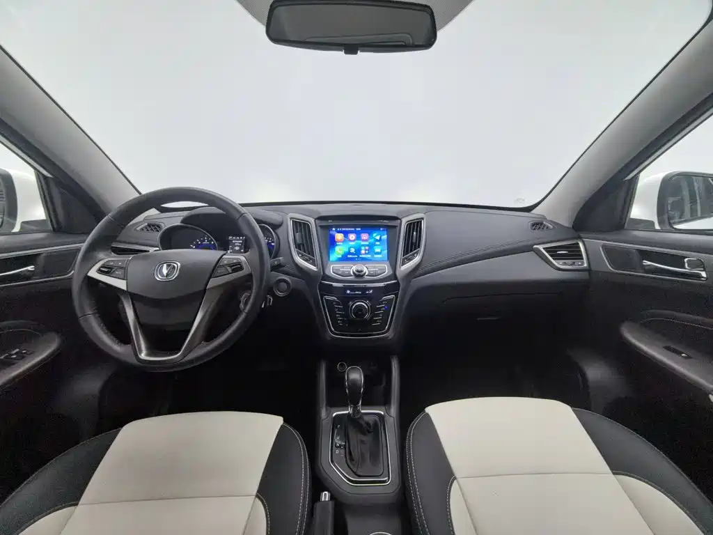 Changan CS35 — миниатюра 5