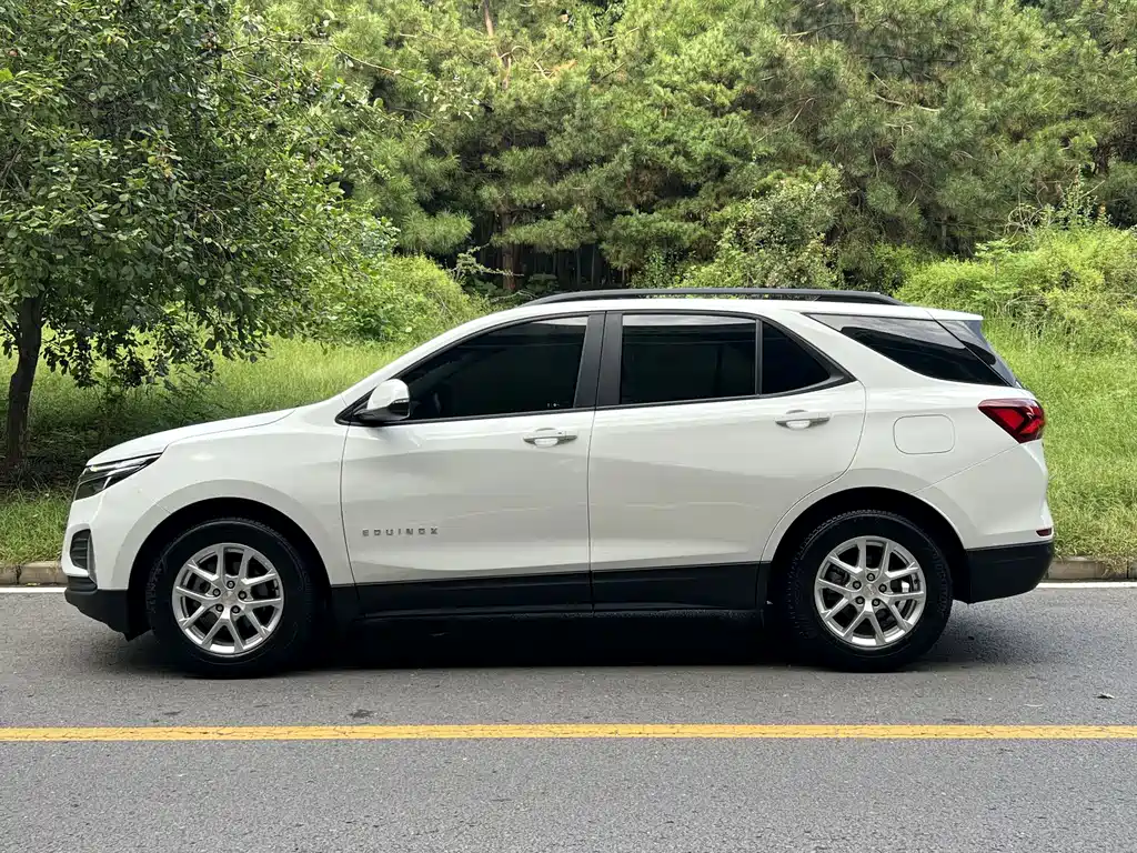 Chevrolet Equinox — миниатюра 3