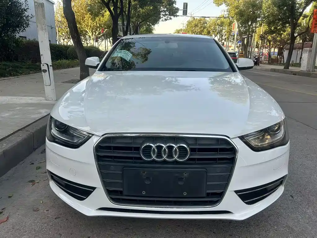 Audi A4L 2013