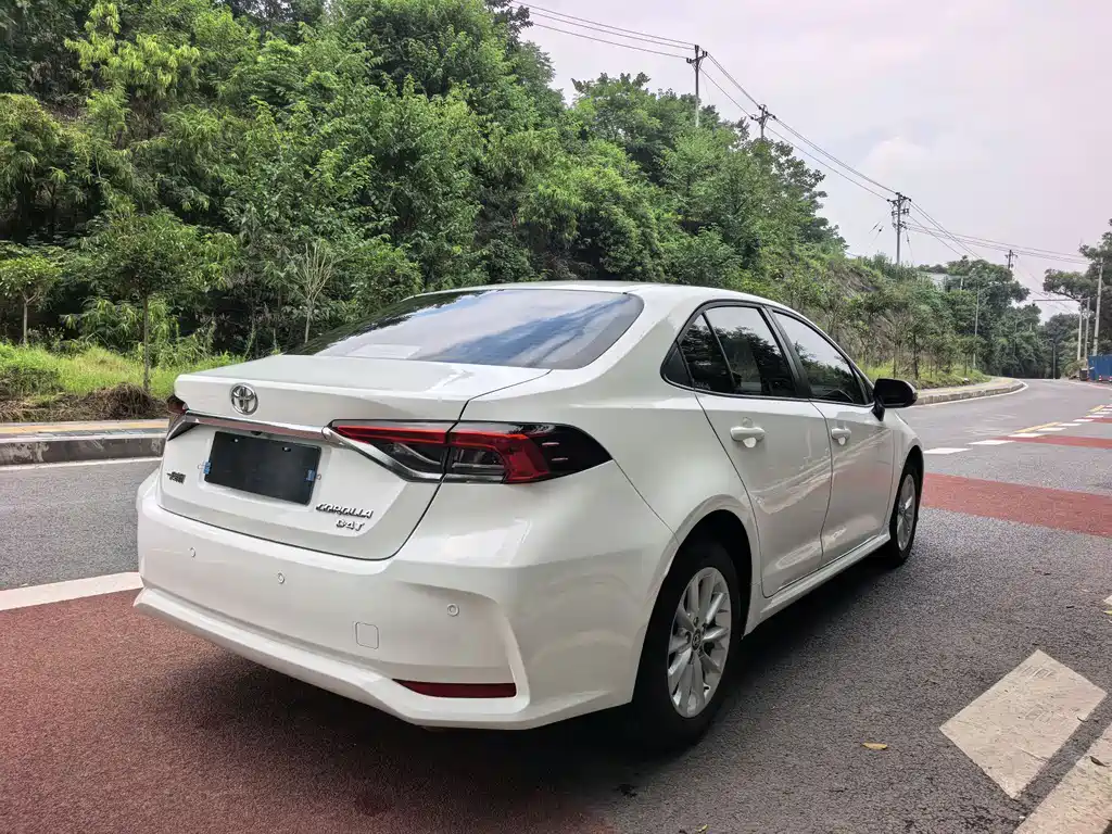 Toyota Corolla 2019 1.2T S-CVT GL-i Luxury