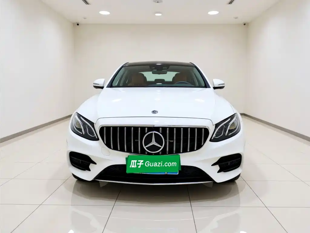 Mercedes-Benz E-Class — миниатюра 2
