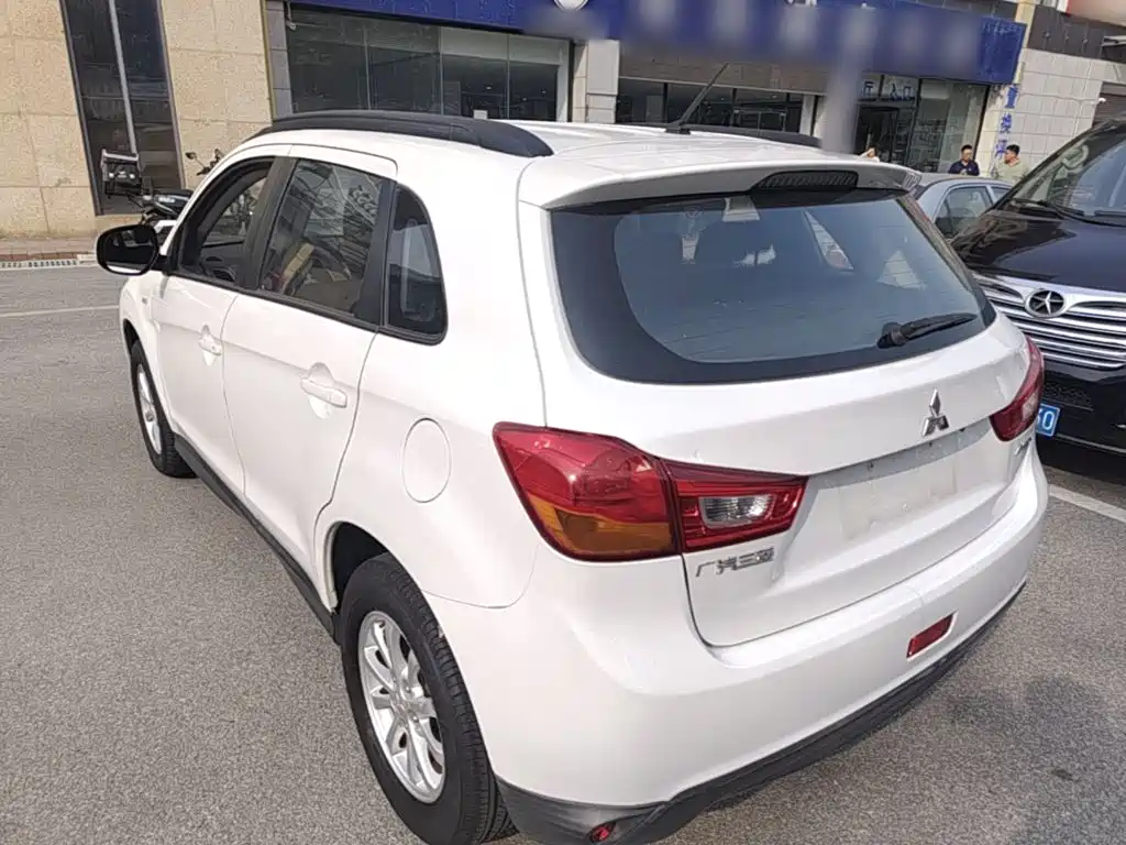 Mitsubishi ASX — миниатюра 5