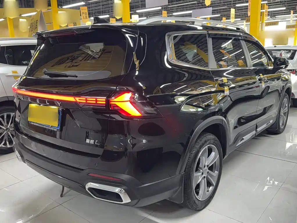Geely Haoyue L — миниатюра 10