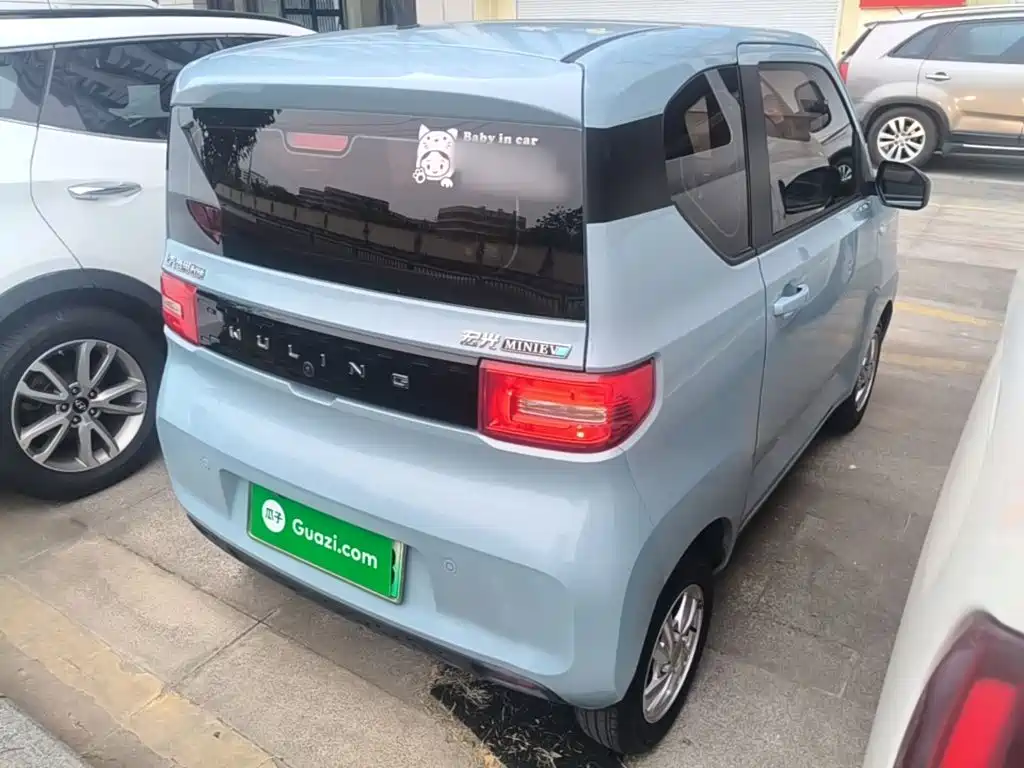 Wuling MINIEV — миниатюра 7