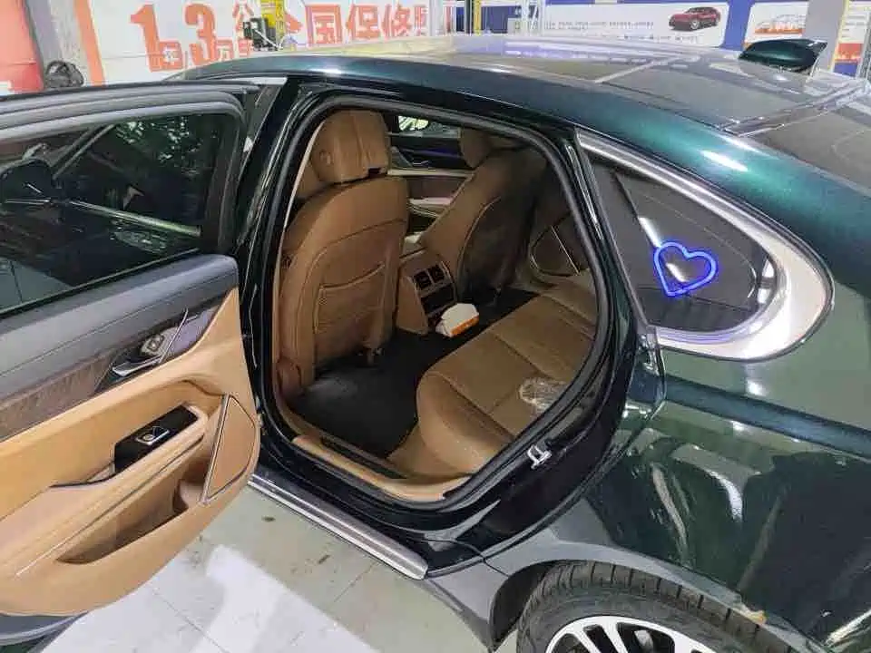 Jaguar XFL — миниатюра 8