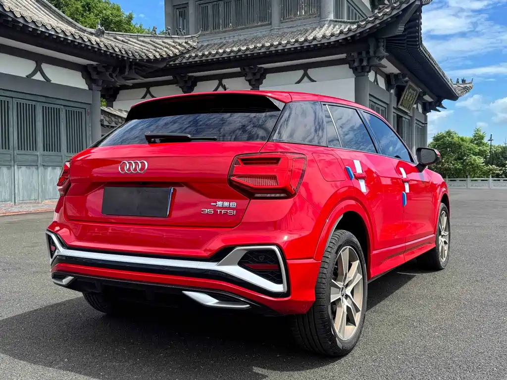 Audi Q2L — миниатюра 6