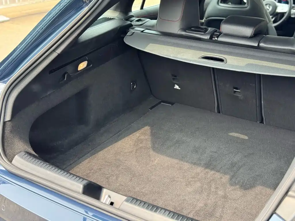 Mercedes-Benz CLA (Import) — миниатюра 36