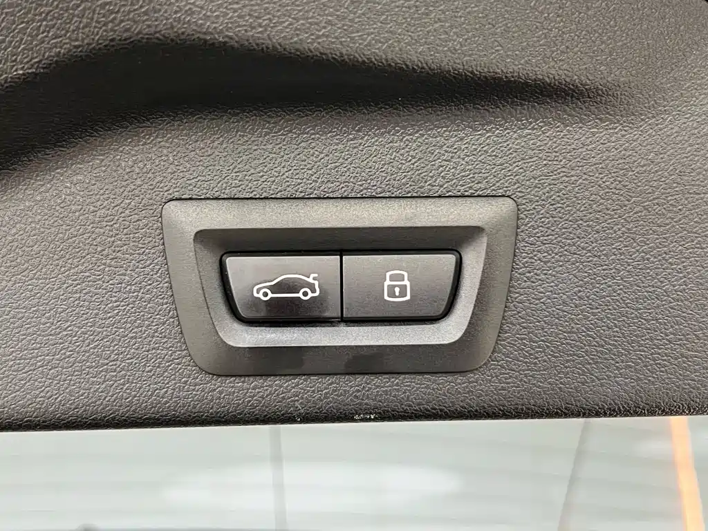 BMW X5 — миниатюра 28