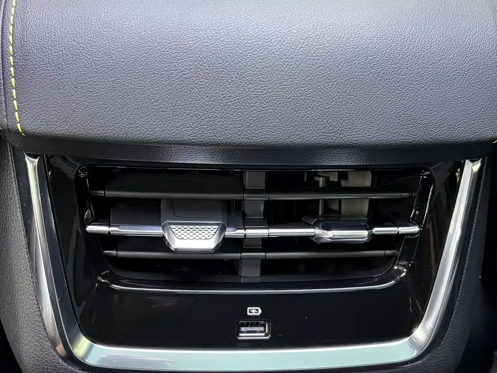 Ford Equator Sport New Energy — миниатюра 15