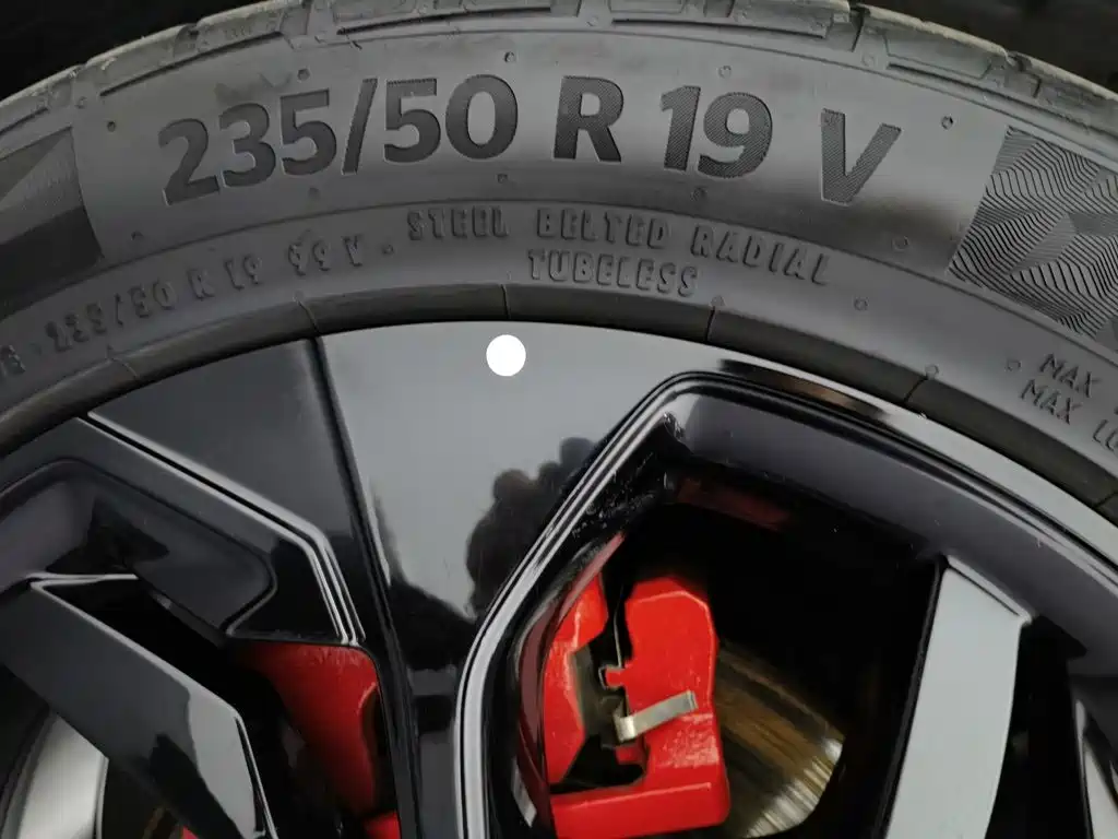MAXUS D60 — миниатюра 24