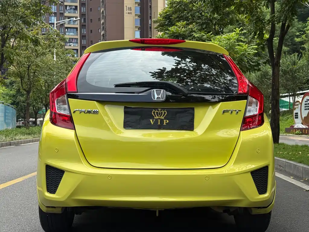 Honda Fit — миниатюра 5