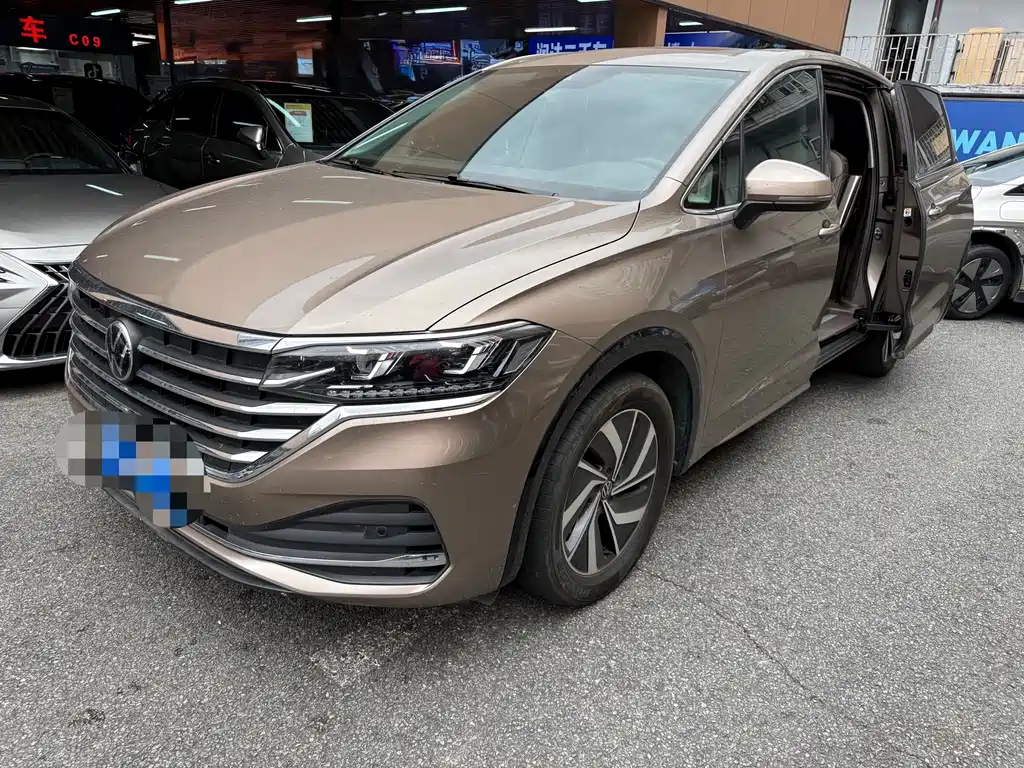 Volkswagen Viloran 2023