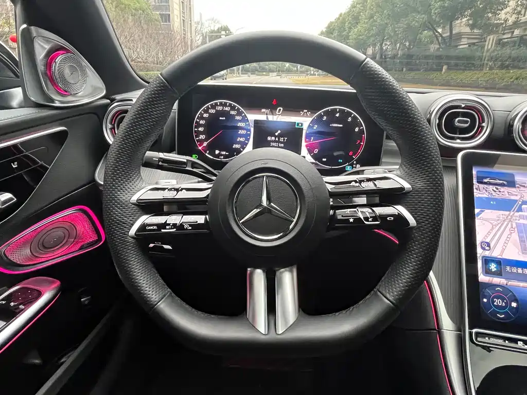 Mercedes-Benz C-Class — миниатюра 10