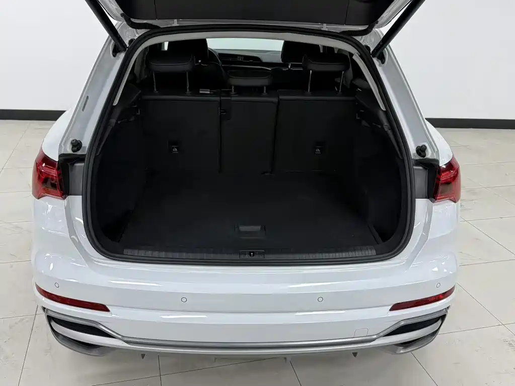 Audi Q3 2022 35 TFSI Fashion