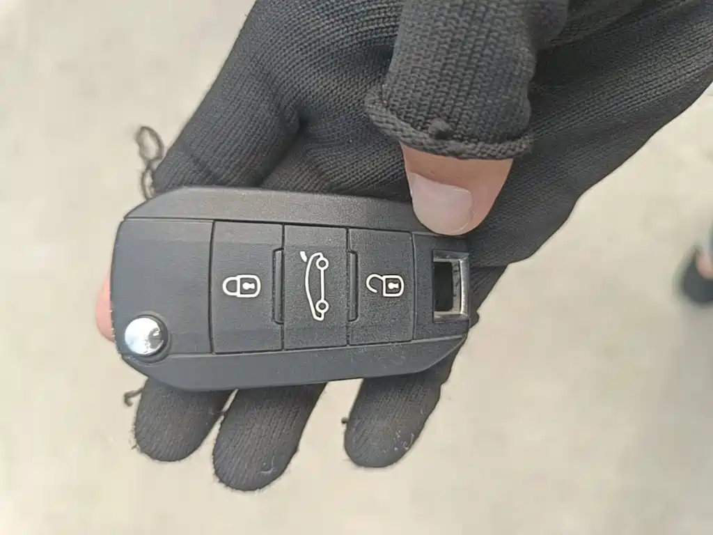 Peugeot 3008 — миниатюра 9