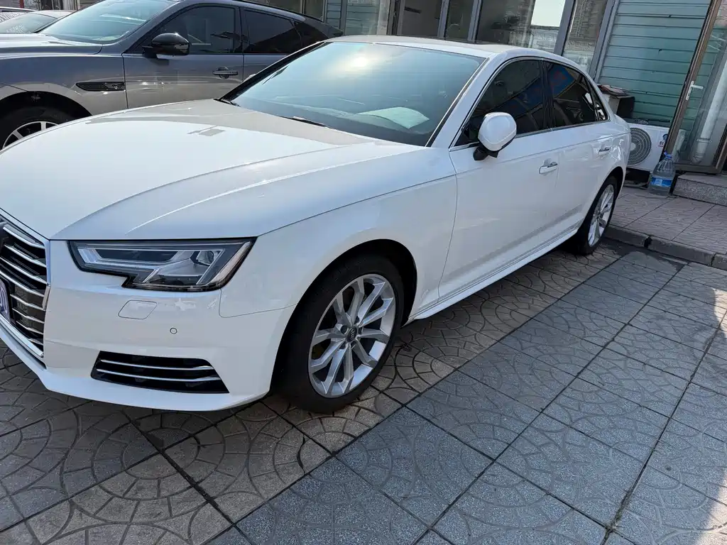Audi A4L — миниатюра 4