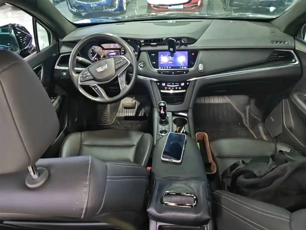 Cadillac XT5 — миниатюра 10
