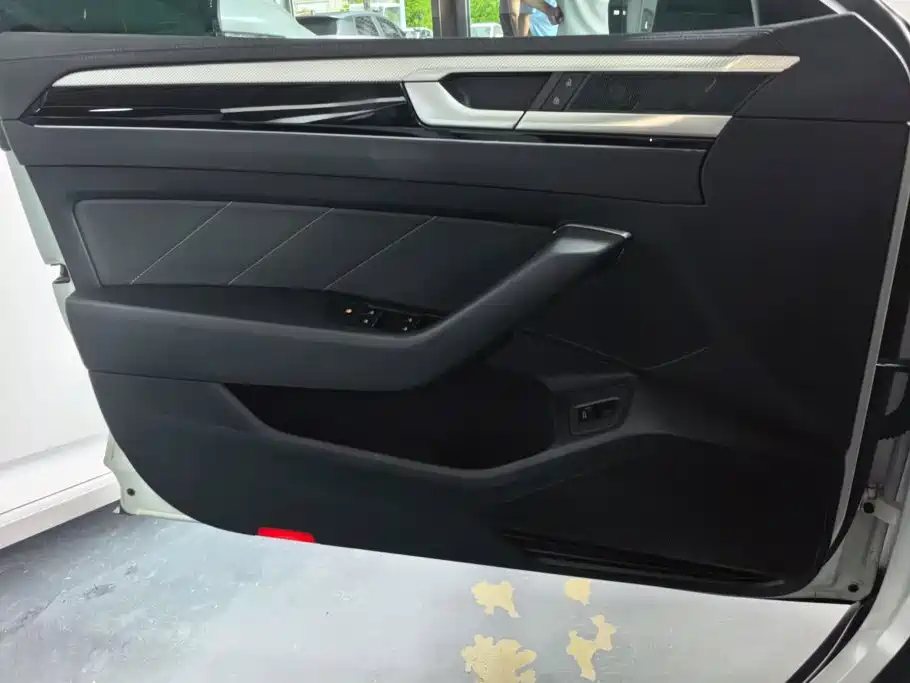 Volkswagen CC — миниатюра 7