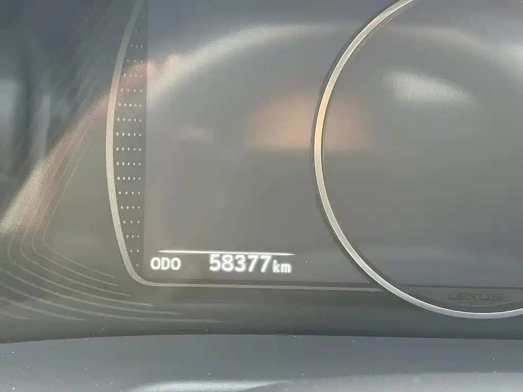Lexus ES — миниатюра 16