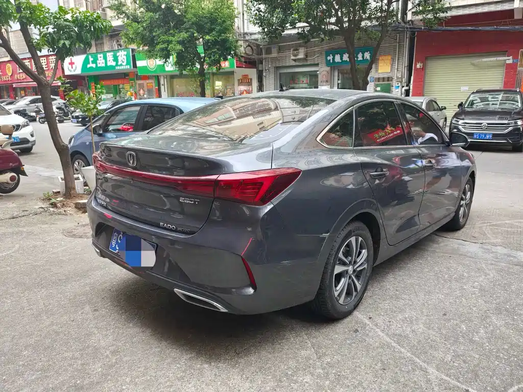 Changan Eado — миниатюра 3
