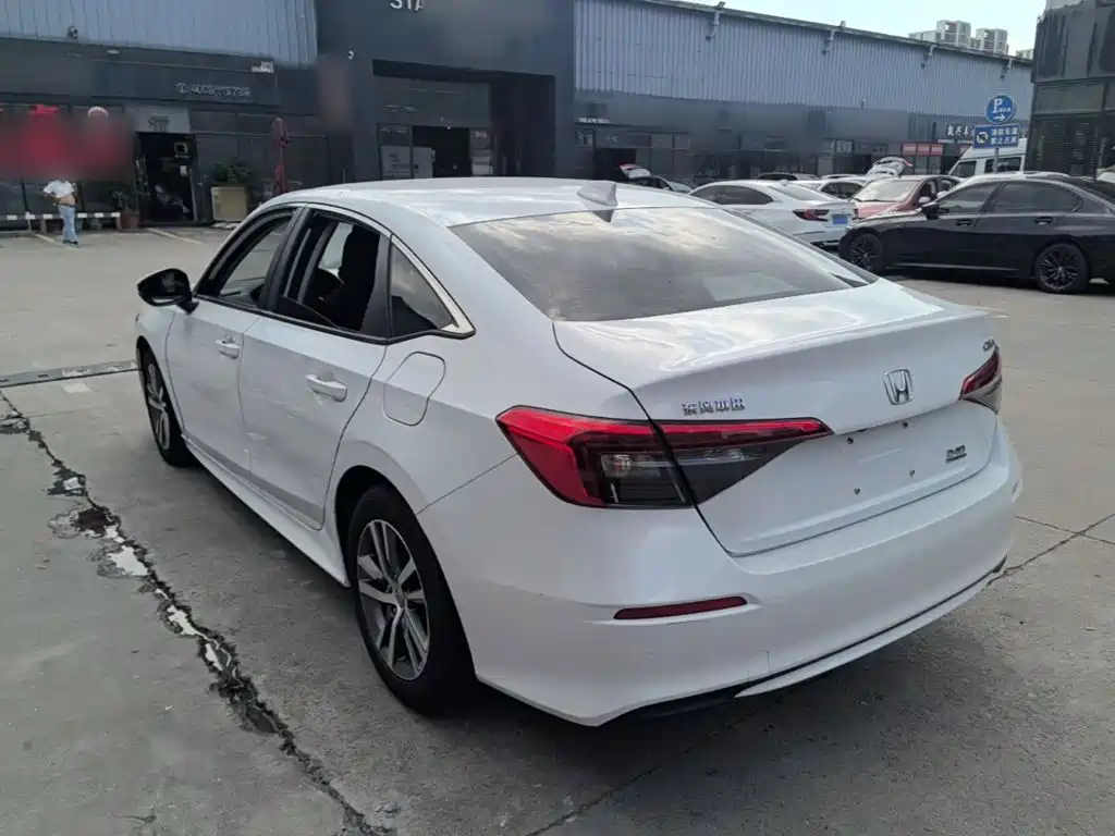 Honda Civic — миниатюра 5