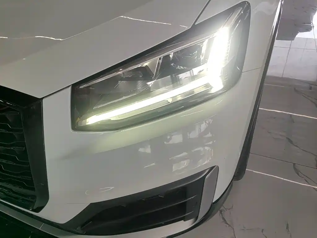 Audi Q2L — миниатюра 24