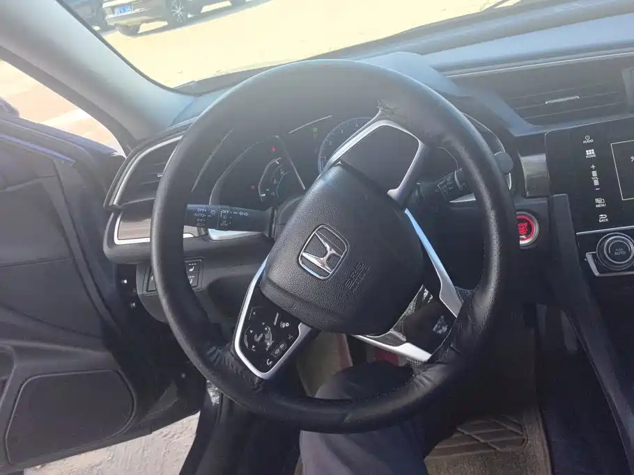 Honda Civic — миниатюра 15