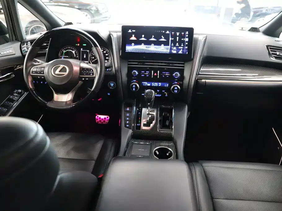 Toyota Vellfire — миниатюра 18
