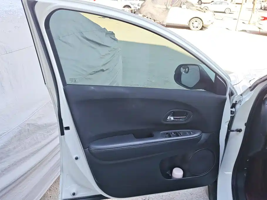 Honda Vezel — миниатюра 7