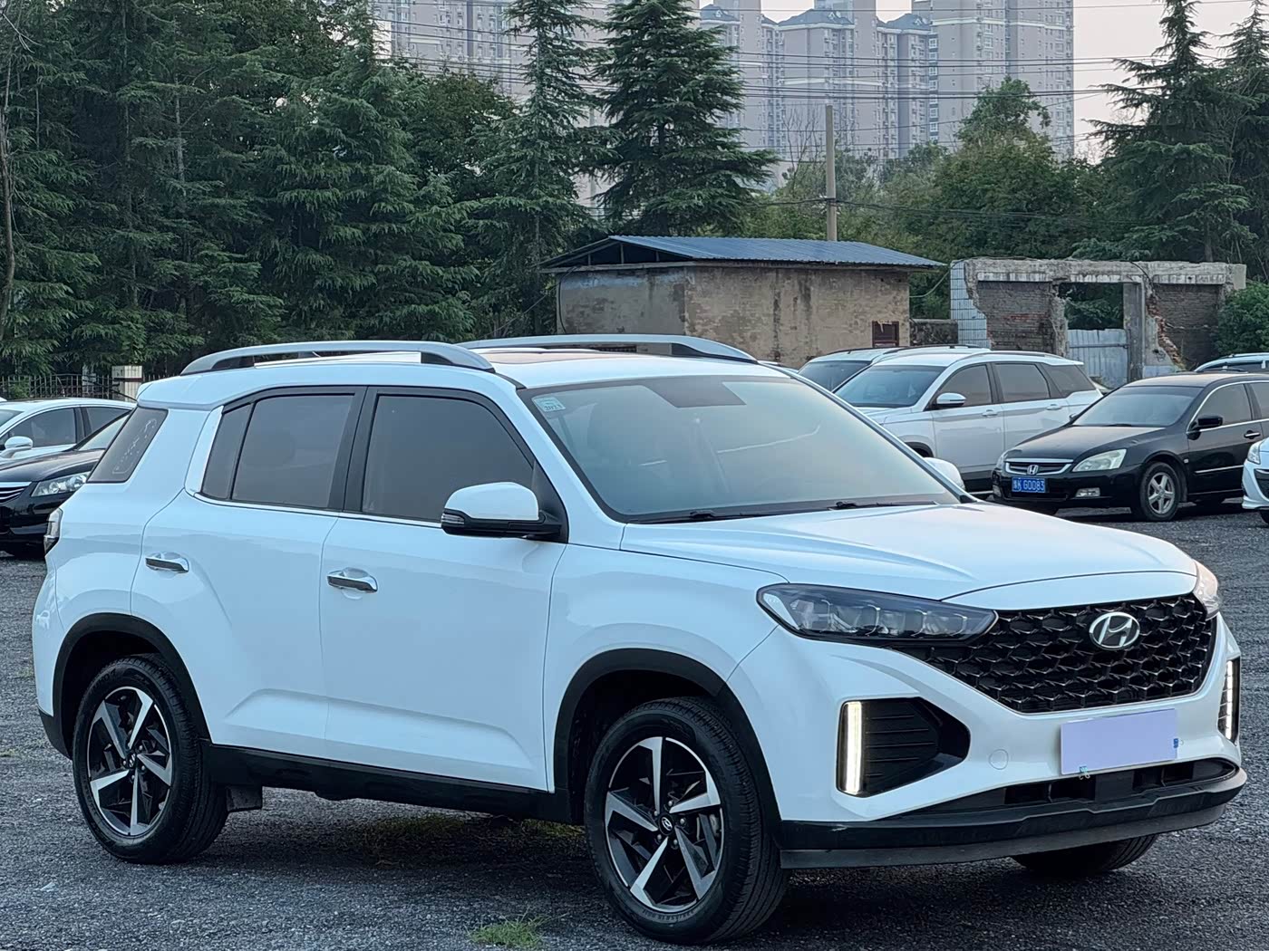 Hyundai Beijing Hyundai ix35 1.4 л 2021 г. Белый, пробег 24000 км