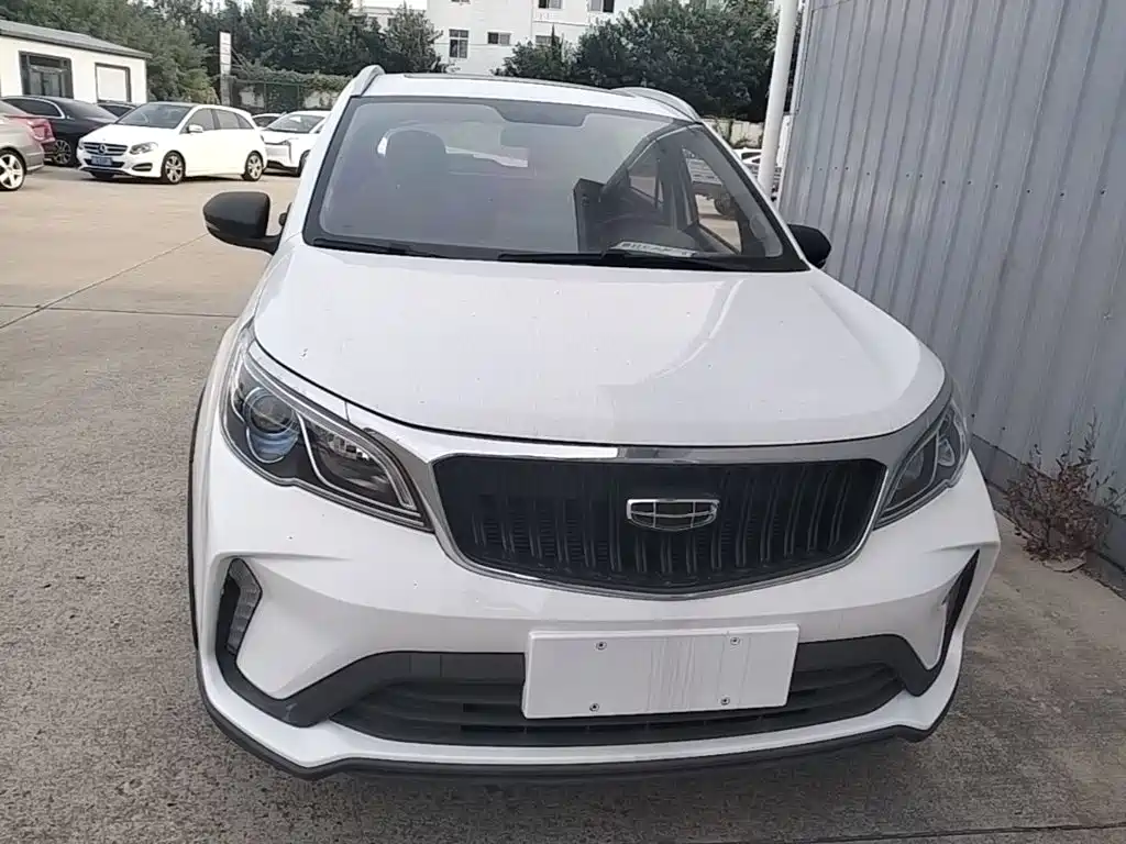 Geely Vision X3 — миниатюра 3