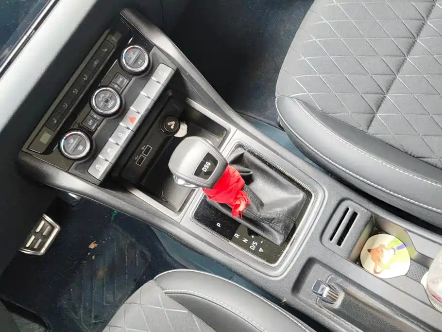 Skoda Karoq — миниатюра 16